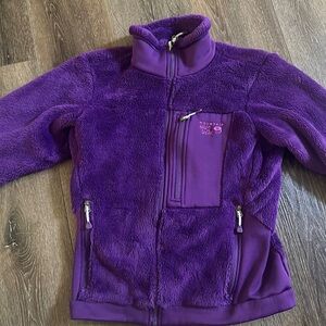 Mountain Hardware Women’s purple fleece zip up jacket women’s medium
